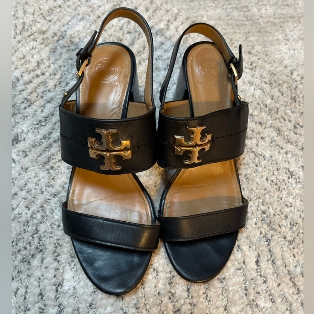 Tory Burch “Everly” 2 Band Double Logo sandals